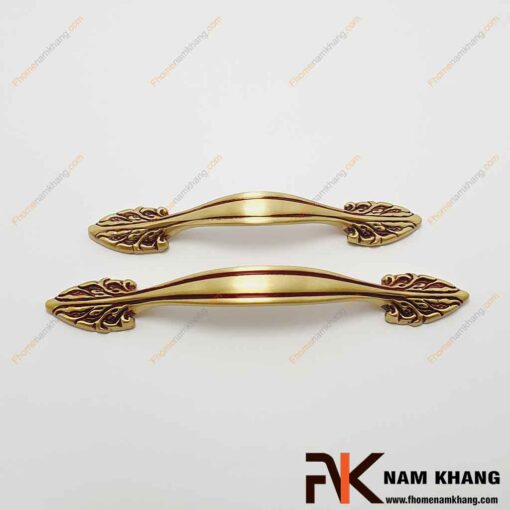 Tay nắm cửa tủ bằng đồng vàng cổ điển NK042D-RC FHOMENAMKHANG