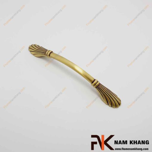 Tay nắm cửa tủ đồng vàng cổ điển NK035D-RC FHOMENAMKHANG