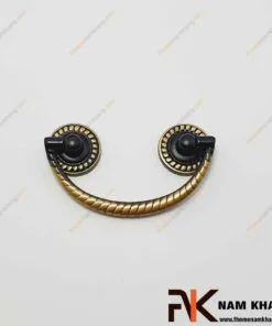 Tay nắm cửa tủ bằng đồng cổ điển dạng vòng NK100D-BCF FHOMENAMKHANG