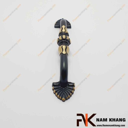 Tay nắm cửa tủ bằng đồng cổ điển NK451D-BCF FHOMENAMKHANG