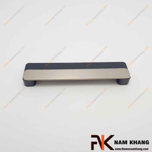 Tay nắm âm cửa tủ phối hợp màu xám đen NK446S-DB FHOMENAMKHANG