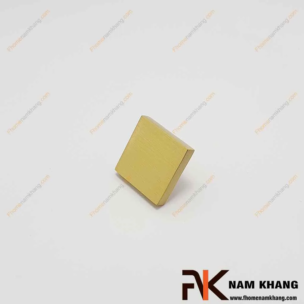 Núm cửa tủ đồng vàng dạng vuông NK219D-DVM FHOMENAMK Núm cửa tủ đồng vàng dạng vuông NK219D-DVM FHOMENAMKHANG