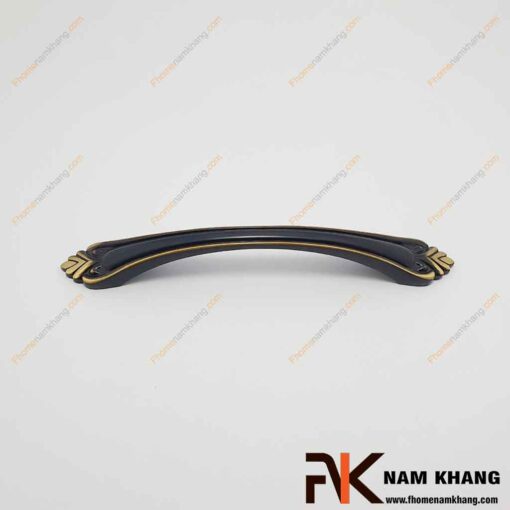 Tay cầm cửa tủ bằng đồng đen NK499D-BCF FHOMENAMKHANG